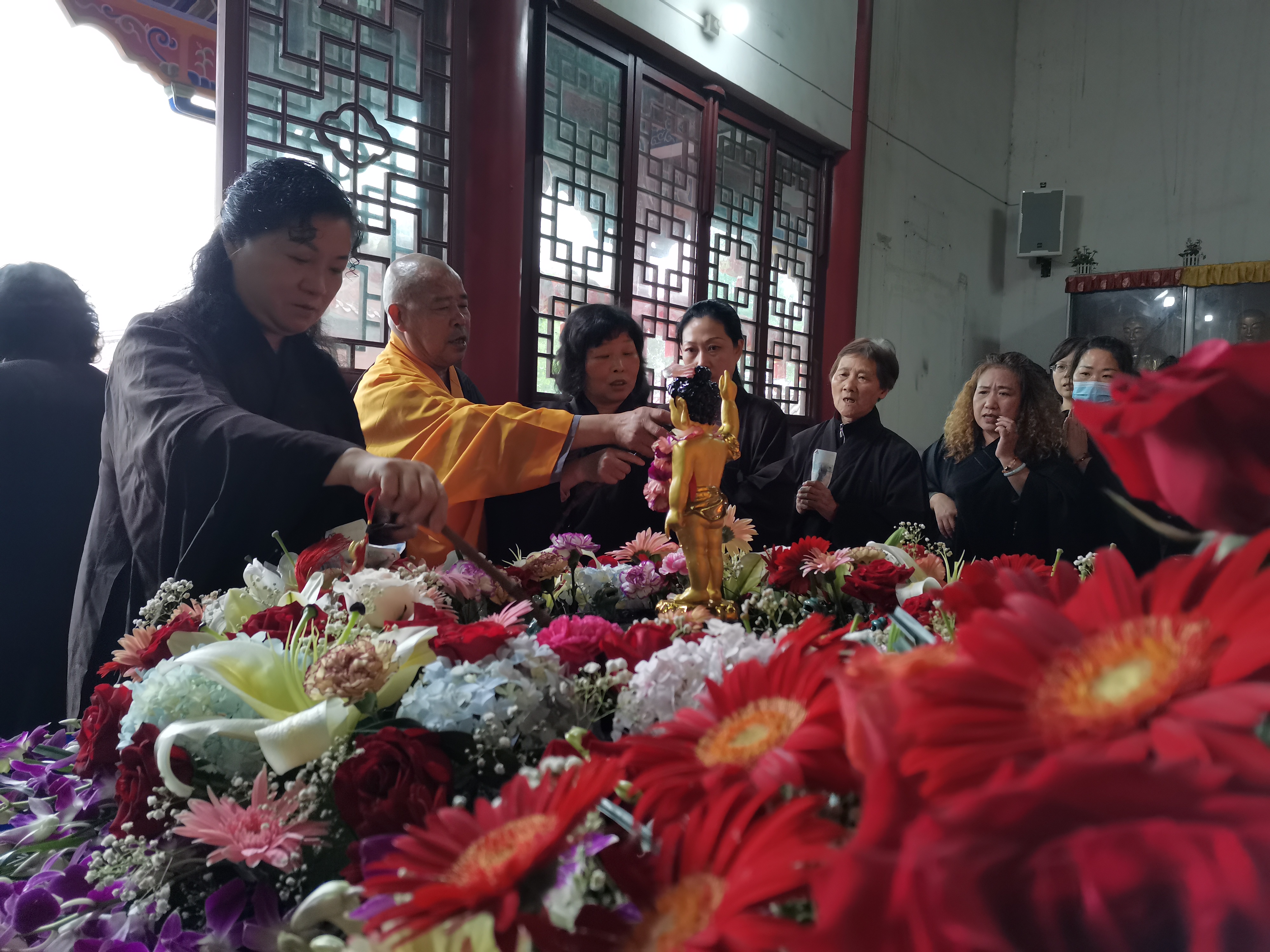 如意彩票释迦牟尼佛圣诞法会圆满